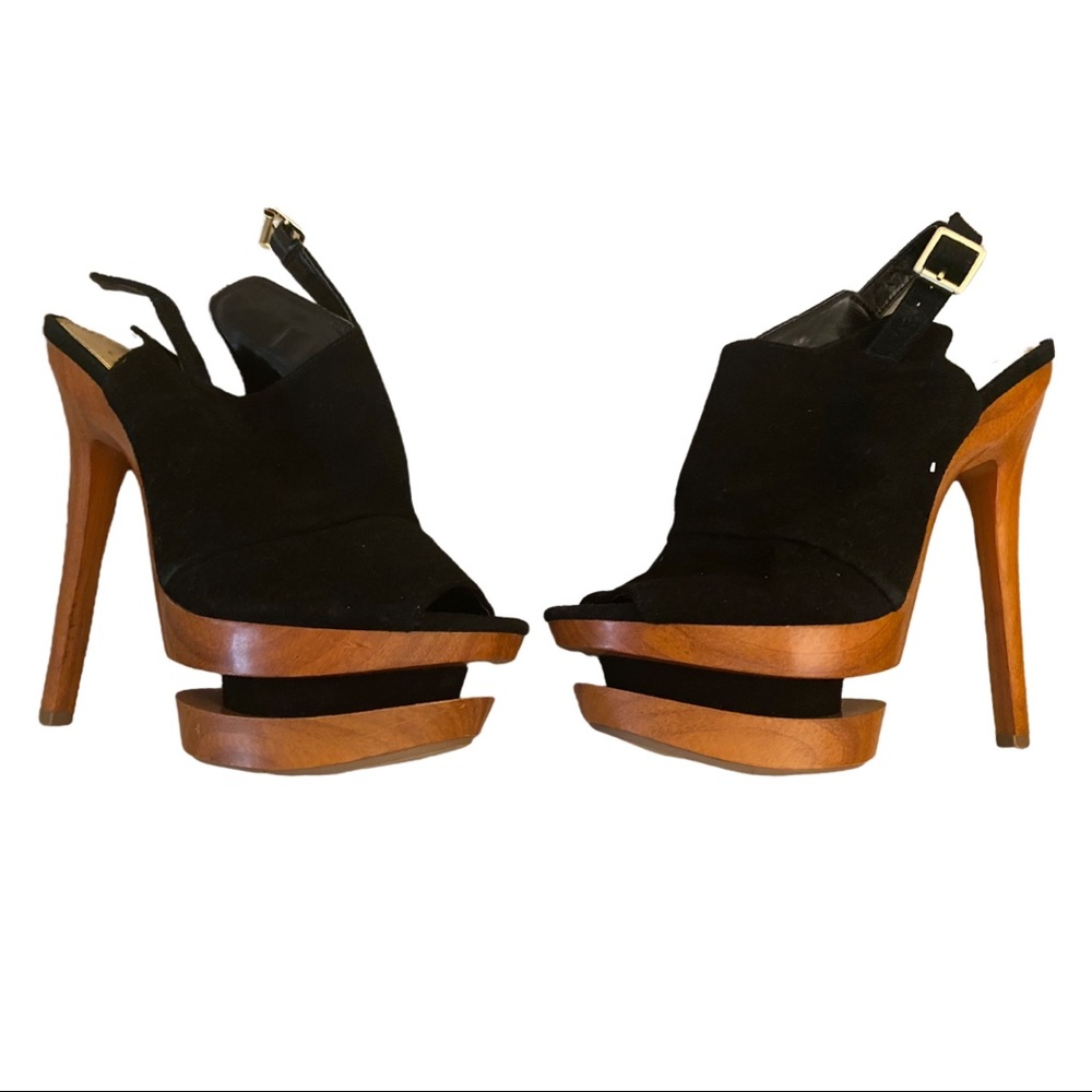 Jessica Simpson. Size 8.5. Color black.